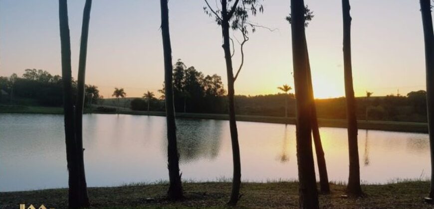 Terreno em condominio – Pardinho/SP