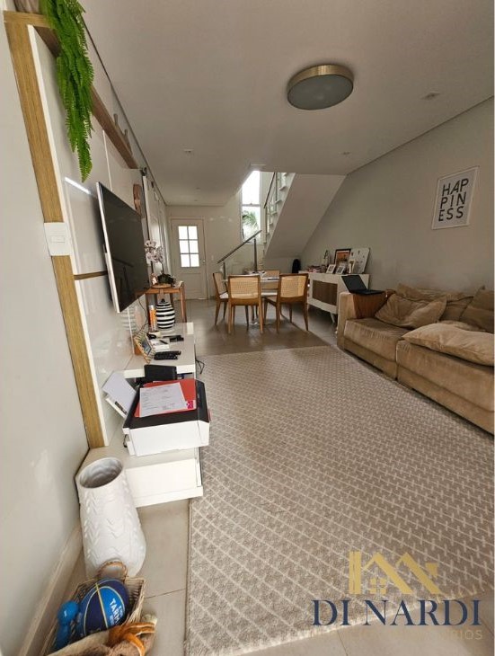 Casa Moderna com Piscina Privativa no Villa Campolim