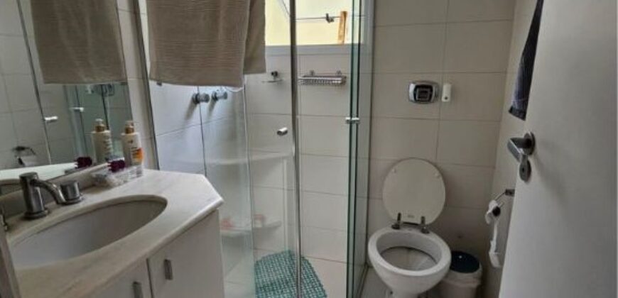 Casa Moderna com Piscina Privativa no Villa Campolim