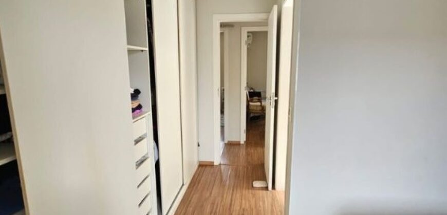 Casa Moderna com Piscina Privativa no Villa Campolim
