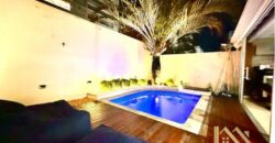 Casa Moderna com Piscina Privativa no Villa Campolim