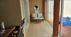 Casa Moderna com Piscina Privativa no Villa Campolim