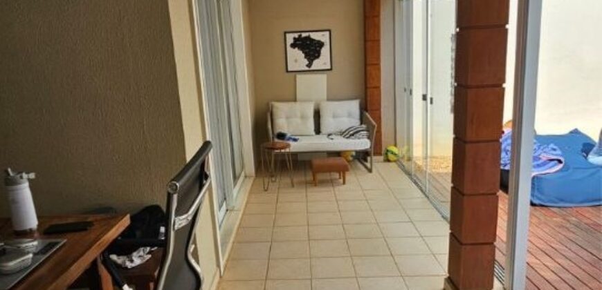 Casa Moderna com Piscina Privativa no Villa Campolim
