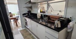 Casa Moderna com Piscina Privativa no Villa Campolim