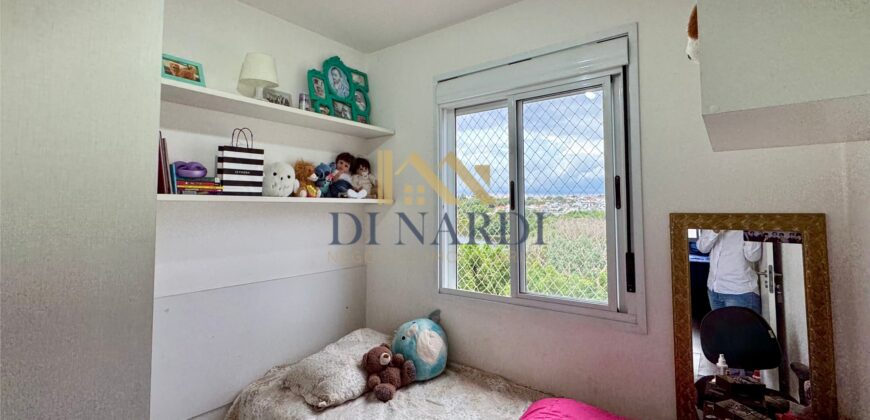 Refúgio Exclusivo: Sobrado de Luxo com Vista para o Lago