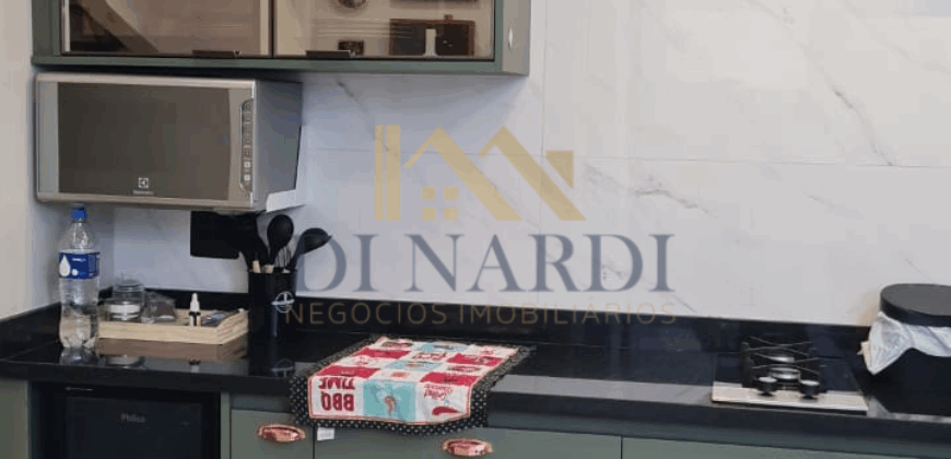 Elegante Sobrado em Condomínio Fechado com Infraestrutura Completa