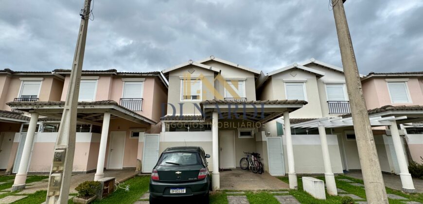 Refúgio Exclusivo: Sobrado de Luxo com Vista para o Lago