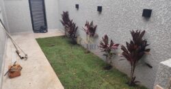 Casa Espaçosa em Condomínio Fechado no Bairro Santa Marta