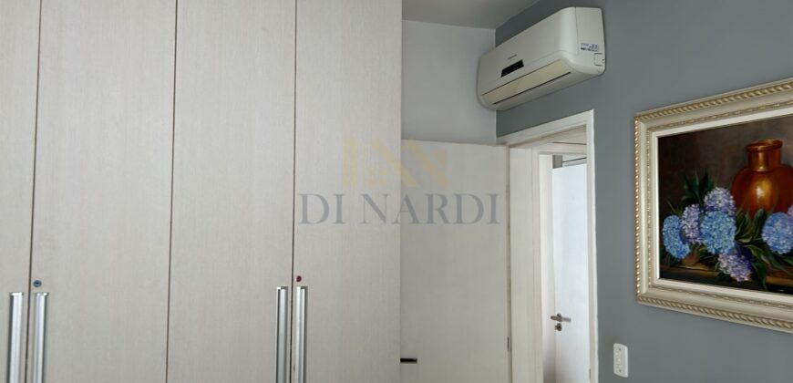 Apartamento Mobiliado de 130 m² com 2 Quartos e Suíte à Venda no Gonzaga, Santos