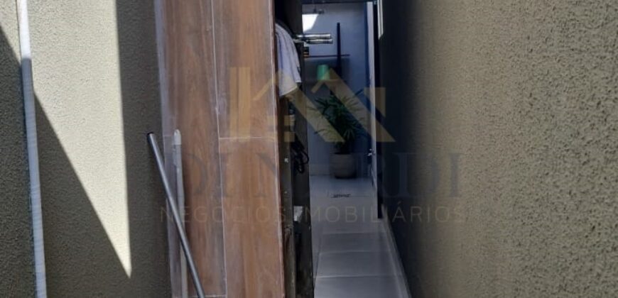 Arte de Viver: Sobrado de Alto Padrão com 3 Dormitórios em Condomínio Fechado