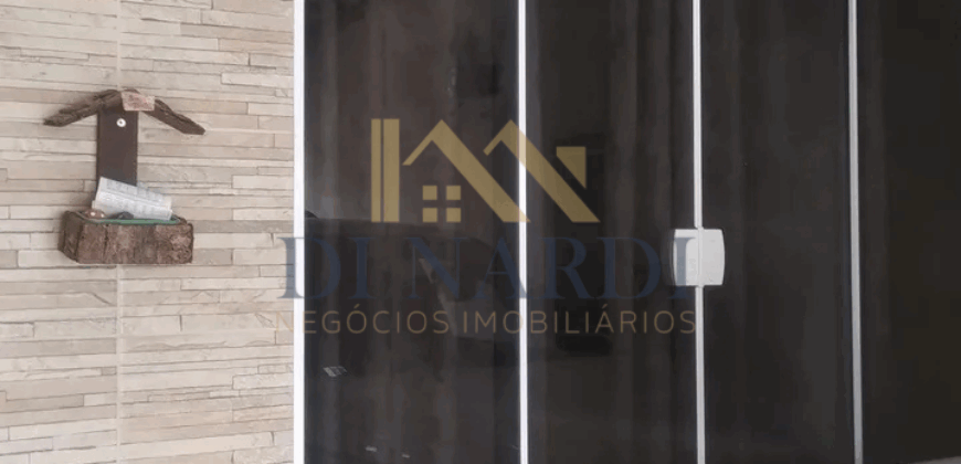 Casa aconchegante no Parque São Bento – 2 dormitórios e 2 vagas