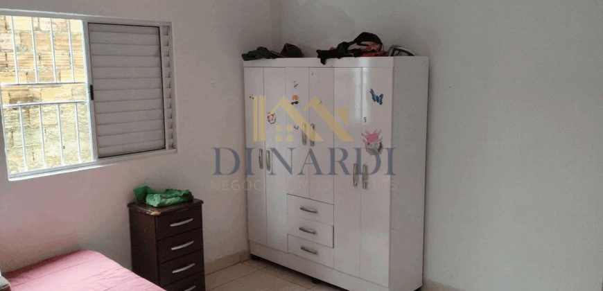 Casa Térrea com Potencial de Ampliação no Lopes de Oliveira