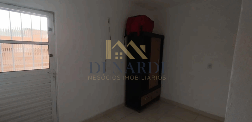 Casa Térrea com Potencial de Ampliação no Lopes de Oliveira