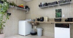 Casa com 3 Dormitórios, 178m², Suíte e 4 Vagas no Parque Três Meninos