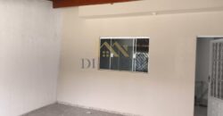Sobrado Semi-novo com 2 Dormitórios e Garagem Coberta no Parque São Bento