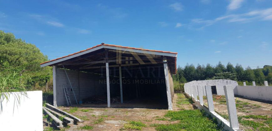 Sítio Espetacular à Venda com Múltiplas Construções em Itu
