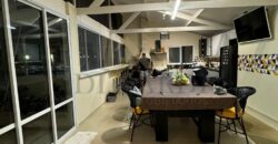 Casa Térrea com 2 Suítes e Área Gourmet no Condomínio Acqua Show com 180 m²