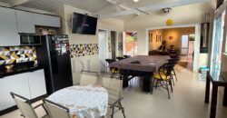 Casa Térrea com 2 Suítes e Área Gourmet no Condomínio Acqua Show com 180 m²