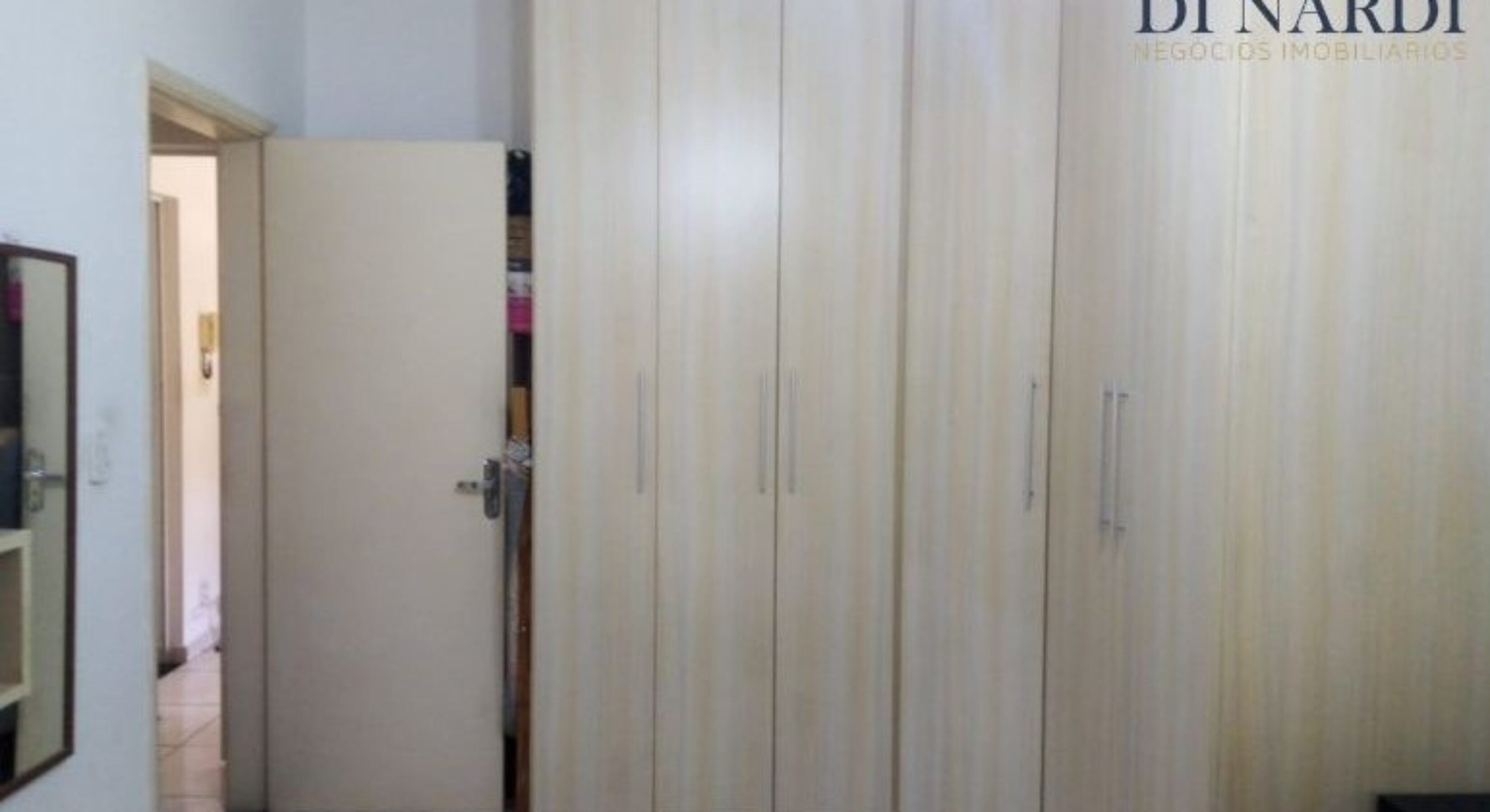 Apartamento Funcional com 64m² e 2 Dormitórios no Jardim Piratininga