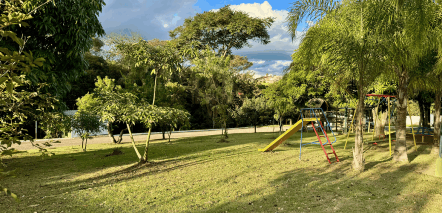 Terreno Amplo com 1.875m² em Condomínio Fechado na Raposo Tavares em Sorocaba
