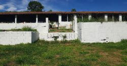 Sítio Espetacular à Venda com Múltiplas Construções em Itu
