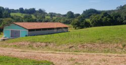 Sítio Espetacular à Venda com Múltiplas Construções em Itu