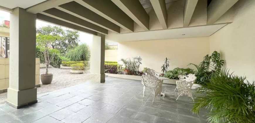 Apartamento à venda – Edifício Ipojuca em SP