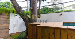 Casa com 2 Quartos e Churrasqueira Coberta – Vila Ipojuca, SP