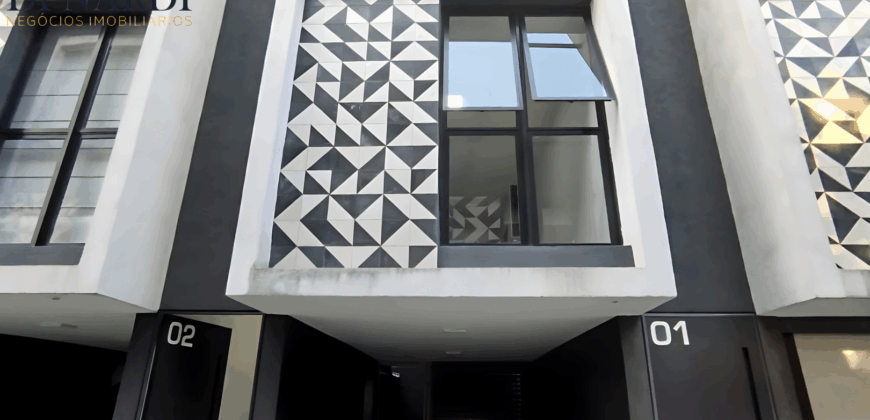 Casa com 2 Quartos e Churrasqueira Coberta – Vila Ipojuca, SP