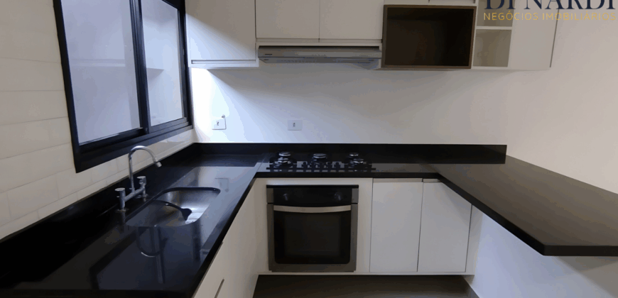 Casa com 2 Quartos e Churrasqueira Coberta – Vila Ipojuca, SP