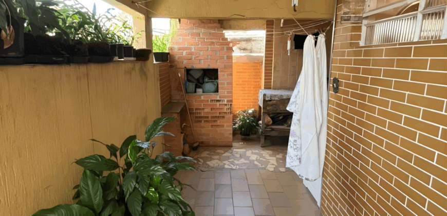 Casa na Vila Romana – imóvel ampliado e com alto potencial de valorização!
