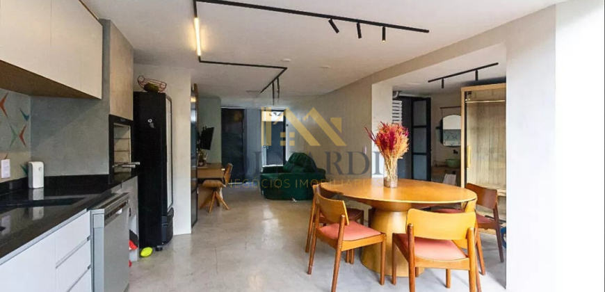 Casa com 2 Quartos e Churrasqueira Coberta – Vila Ipojuca, SP