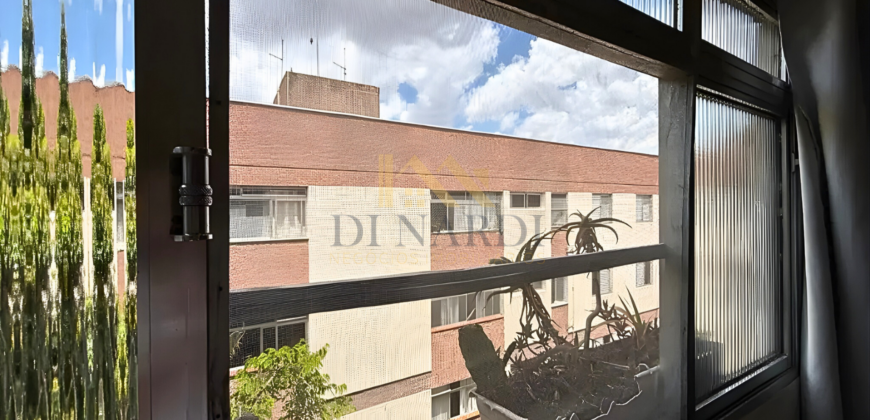 Apartamento à Venda na Rua Corcovado: Estilo, Marcenaria Exclusiva e IPTU Isento