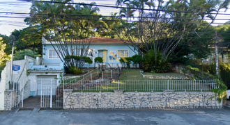 Imóvel Comercial de Alto Padrão na City Lapa: 584m² Privilegiados para Clínicas e Escritório