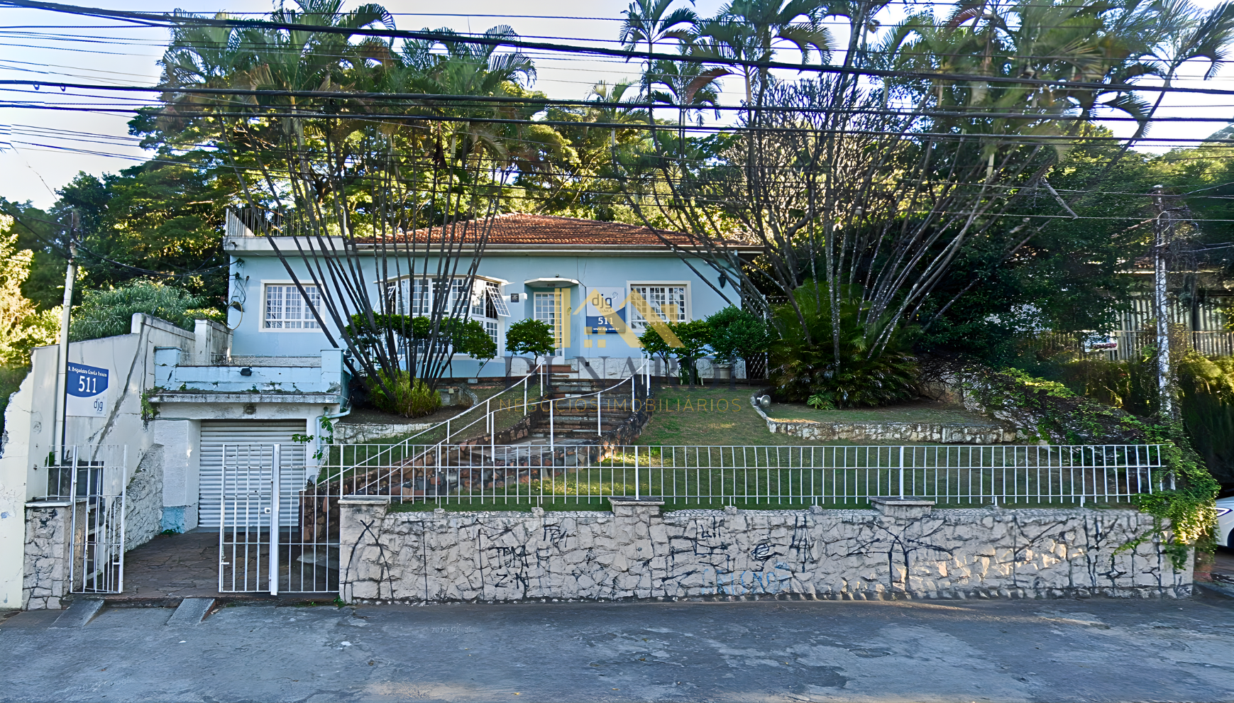 Imóvel Comercial de Alto Padrão na City Lapa: 584m² Privilegiados para Clínicas e Escritório