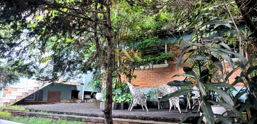 Imóvel Comercial de Alto Padrão na City Lapa: 584m² Privilegiados para Clínicas e Escritório