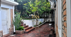 Imóvel Comercial de Alto Padrão na City Lapa: 584m² Privilegiados para Clínicas e Escritório