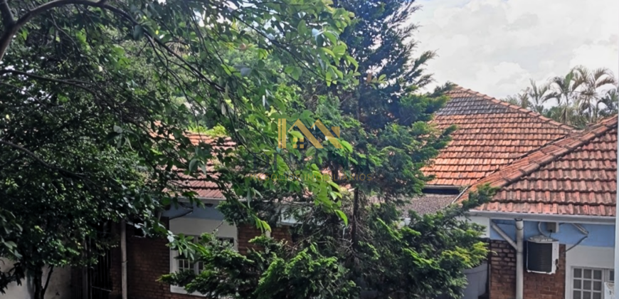 Imóvel Comercial de Alto Padrão na City Lapa: 584m² Privilegiados para Clínicas e Escritório