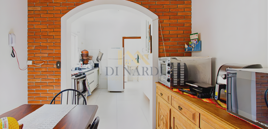 Sobrado à Venda na Vila Ipojuca: 163m² com 4 Dormitórios e Localização Premium