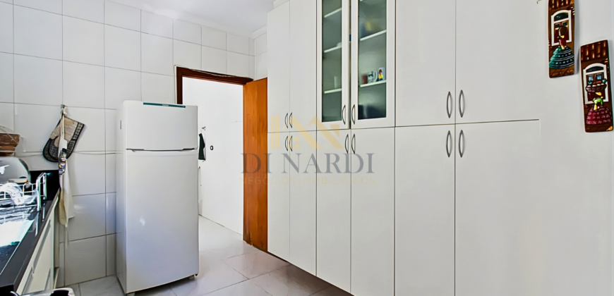 Sobrado à Venda na Vila Ipojuca: 163m² com 4 Dormitórios e Localização Premium