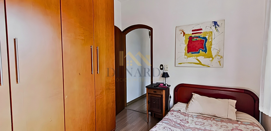 Sobrado à Venda na Vila Ipojuca: 163m² com 4 Dormitórios e Localização Premium