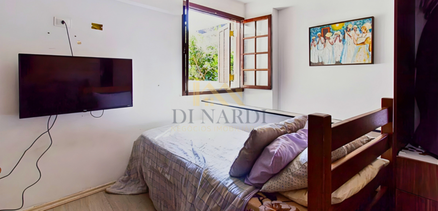 Sobrado à Venda na Vila Ipojuca: 163m² com 4 Dormitórios e Localização Premium