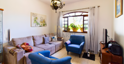 Sobrado à Venda na Vila Ipojuca: 163m² com 4 Dormitórios e Localização Premium