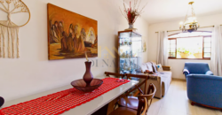 Sobrado à Venda na Vila Ipojuca: 163m² com 4 Dormitórios e Localização Premium