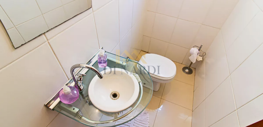 Sobrado à Venda na Vila Ipojuca: 163m² com 4 Dormitórios e Localização Premium