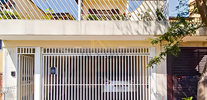 Sobrado à Venda na Vila Ipojuca: 163m² com 4 Dormitórios e Localização Premium