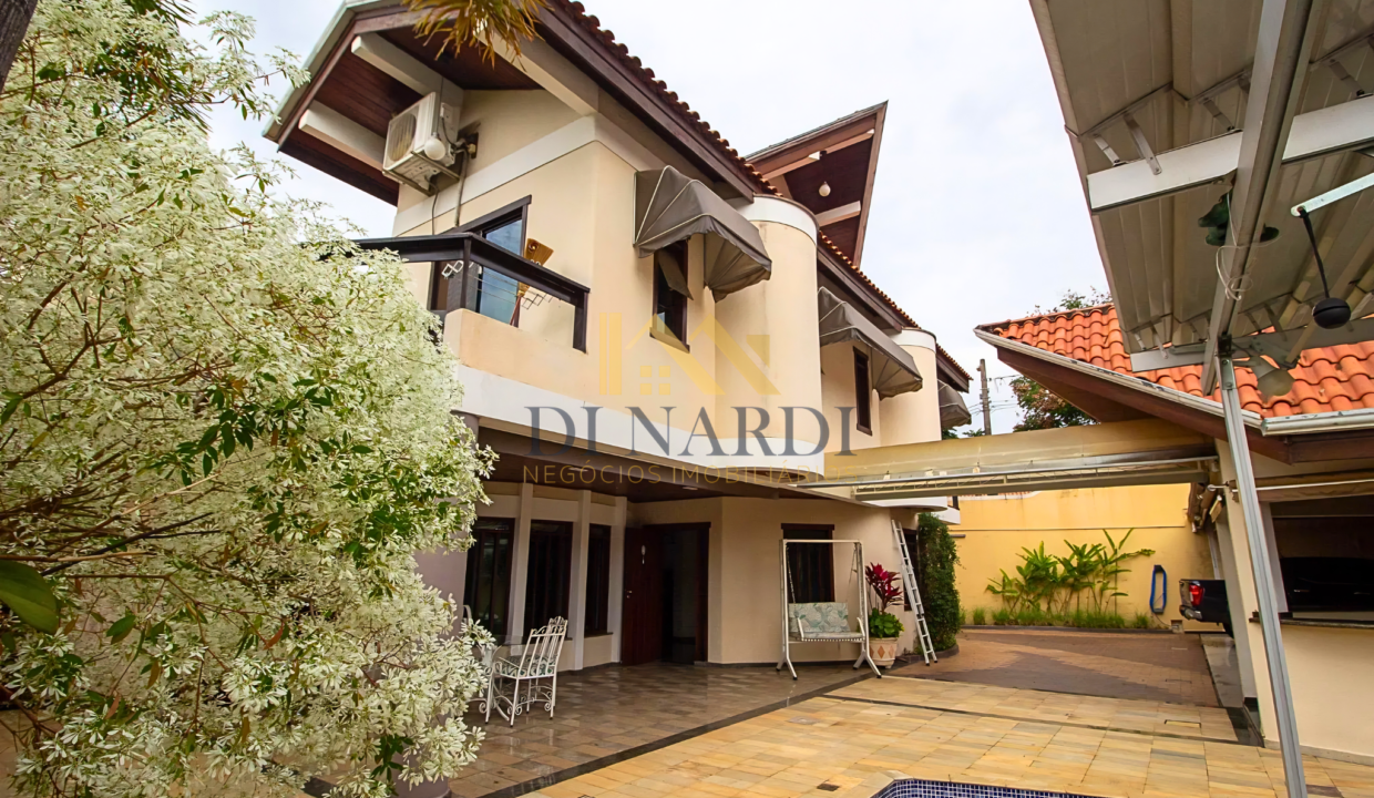 área-externa-mansao-comercial-a-venda