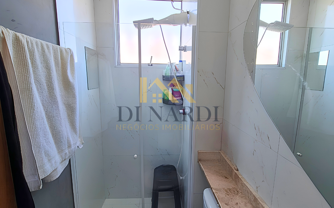 banheiro-com-box-e-gabinete-apto-a-venda-em-condominio-alto-da-boa-vista