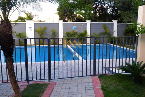 condominio-com-piscina-apto-a-venda-em-sorocaba