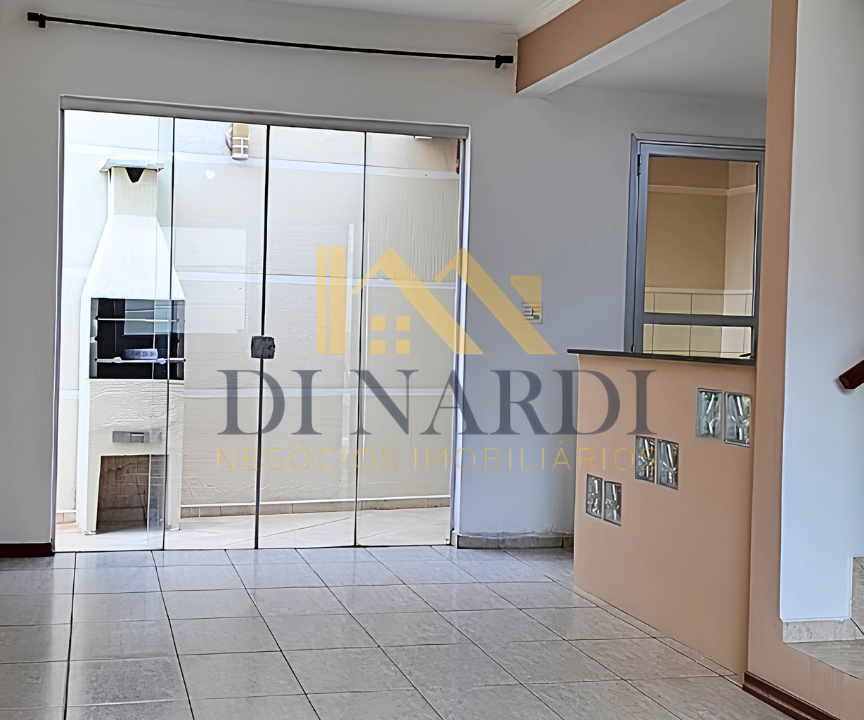 sala-espaçosa-sobrado-para-locação-sp